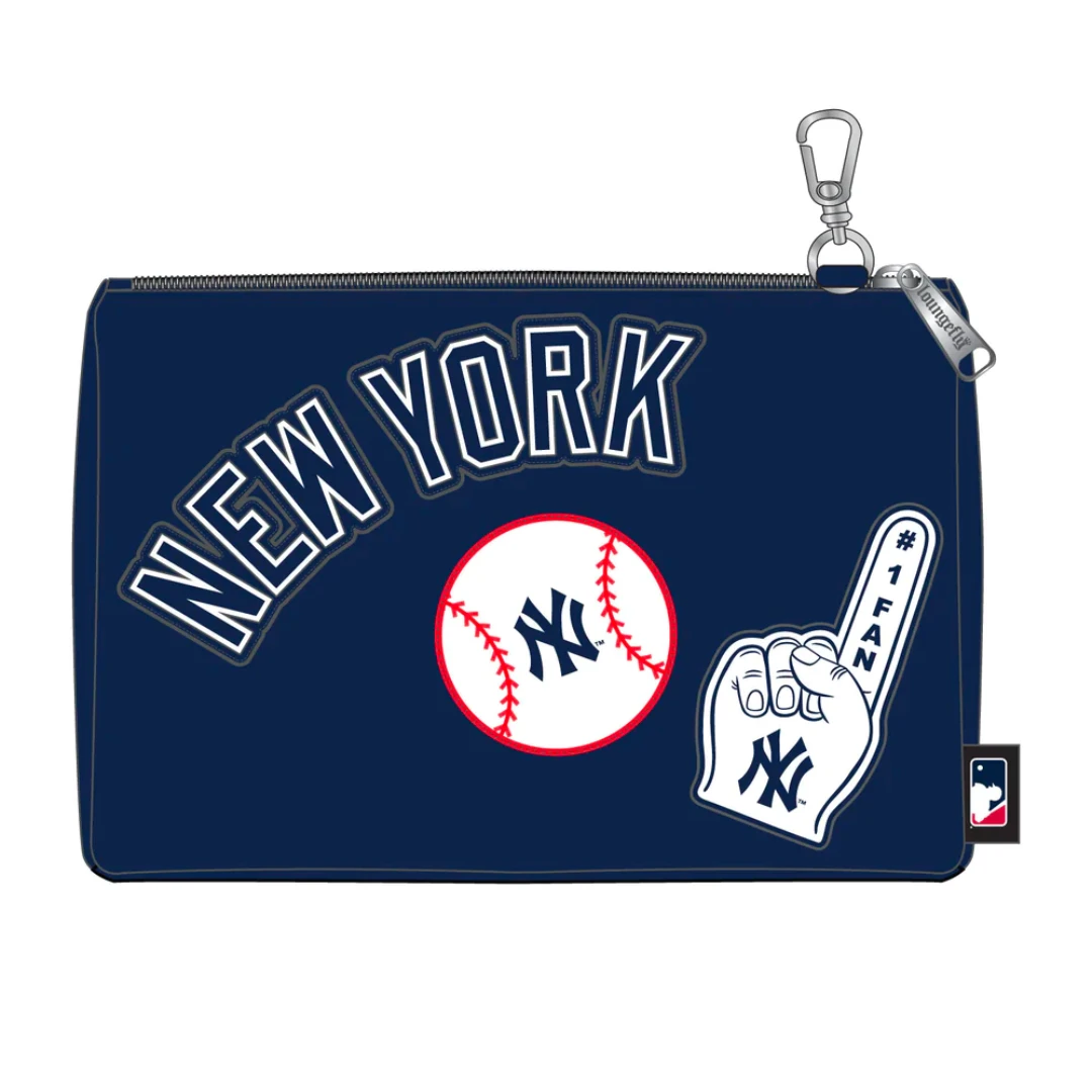 LOUNGEFLY MLB New York Yankees Stadium Crossbody Bag With Pouch 8 LOUNGEFLY MLB New York Yankees Stadium Crossbody Bag With Pouch - Image 6