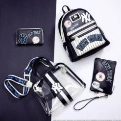 LOUNGEFLY MLB New York Yankees Stadium Crossbody Bag With Pouch 16 LOUNGEFLY MLB New York Yankees Stadium Crossbody Bag With Pouch -Animation Bag Store NZzKKmjwKqWluVrtPAfulo7ttLEBnffWqOqUek4b