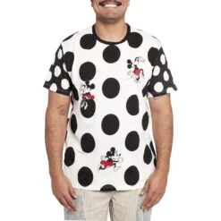 LOUNGEFLY Minnie Mouse Rocks The Dots Classic Unisex Tee -Animation Bag Store YuMgFBSBbDoSqyUOSyAfhkmzO1XvV1DmaYu5b63r