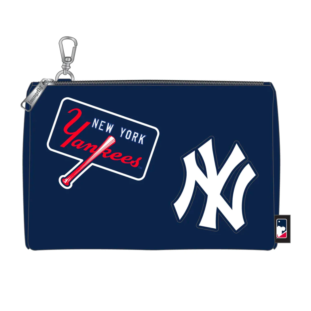 LOUNGEFLY MLB New York Yankees Stadium Crossbody Bag With Pouch 7 LOUNGEFLY MLB New York Yankees Stadium Crossbody Bag With Pouch - Image 5