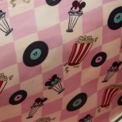 LOUNGEFLY Mickey & Minnie Date Night Diner Crossbody Bag -Animation Bag Store rLKWbojUYdX0RzvVNtxb9hI9iTKRZ6xrZi1pUEtg