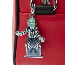 LOUNGEFLY Beetlejuice Graveyard Sign Crossbody -Animation Bag Store tOQPNb5NgeecGRZxkMH4sSEt7ynUAweGtvA14qRj