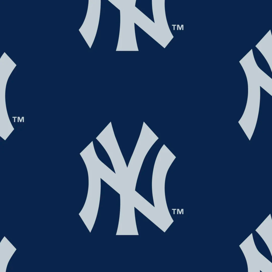 LOUNGEFLY MLB New York Yankees Stadium Crossbody Bag With Pouch 10 LOUNGEFLY MLB New York Yankees Stadium Crossbody Bag With Pouch - Image 8